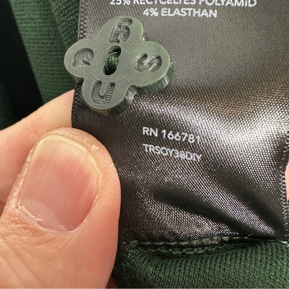 Snag overalls, green knit, size "G" (20-22), stretchy, pockets, spring - Picture 3 of 13